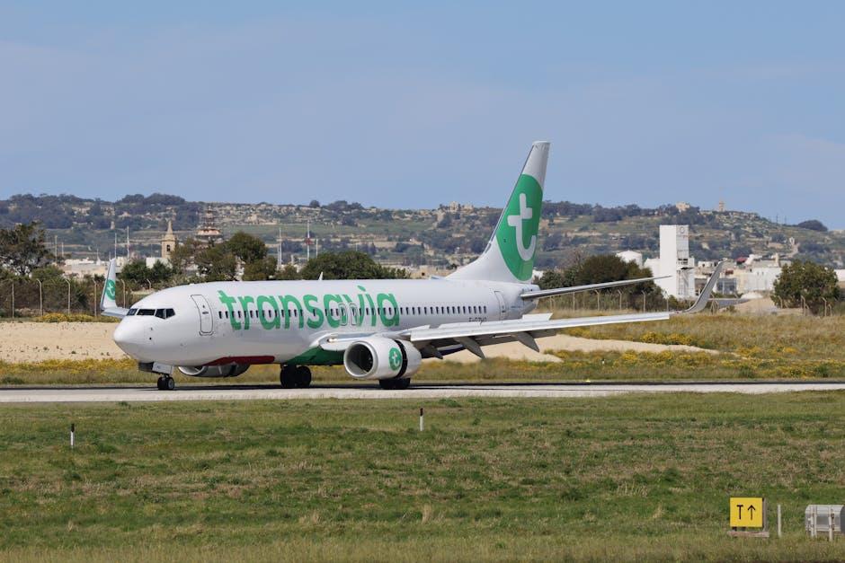 Transavia vliegt met Boeing 737's vanaf Weeze tijdens sluiting Eindhoven