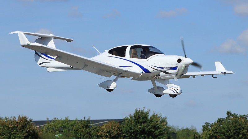 Diamond Star DA40NG · PH-HLC op Lelystad