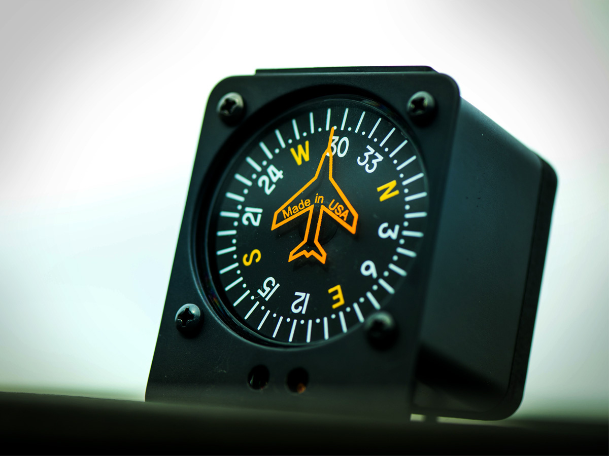 Light Aircraft Pilot License Airplane bij Dwarf Powered Gliders
