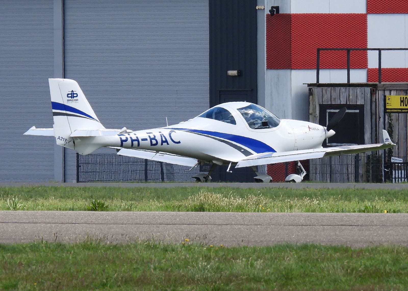 Aquila A211 GX